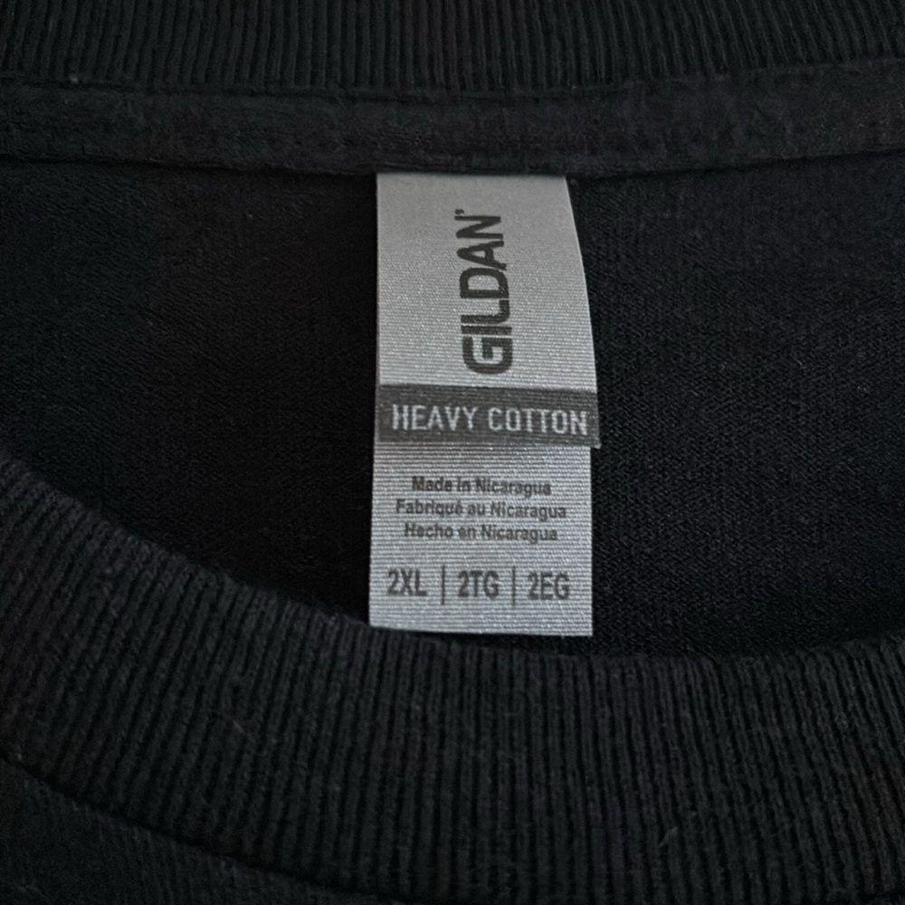 New 2XL tshirt - Picture 4 of 4